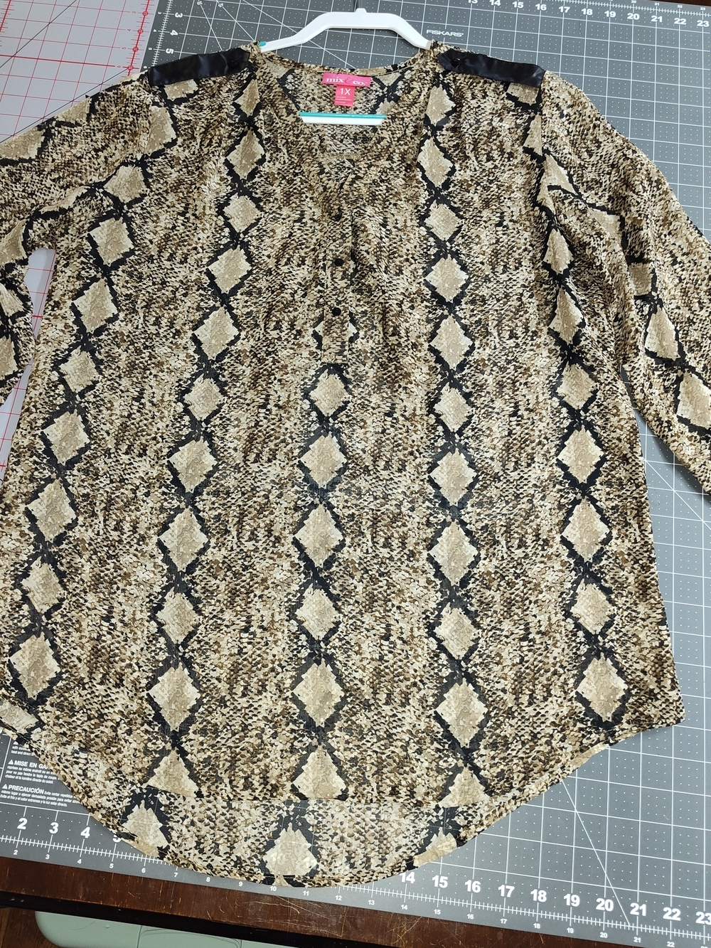 Snake-Print 3/4 Sleeve Blouse - Brown